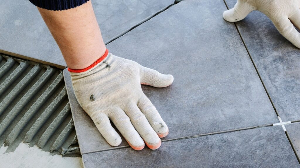 grout replacement company in Leawood 